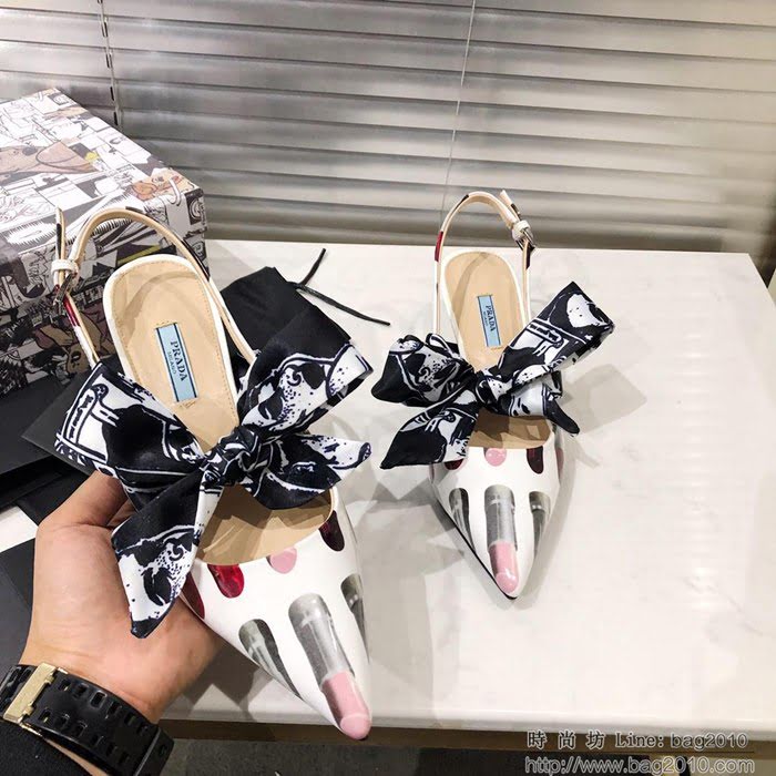 PRADA普拉達 2019早春新款 蝴蝶結絲帶 百搭款 高跟涼鞋 牛漆皮 女尖頭鞋 一鞋兩穿  ljl1466